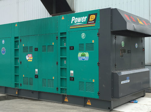 扬州升级发电机组的过程中需要注意哪些安全事项？